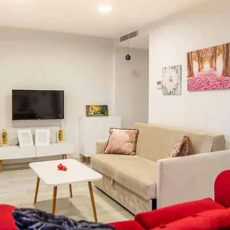 Flat With Shared Pool Close To The Beach In * Çeşme